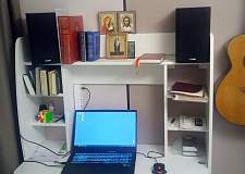 Навесной компьютерный стол Zeus BMS